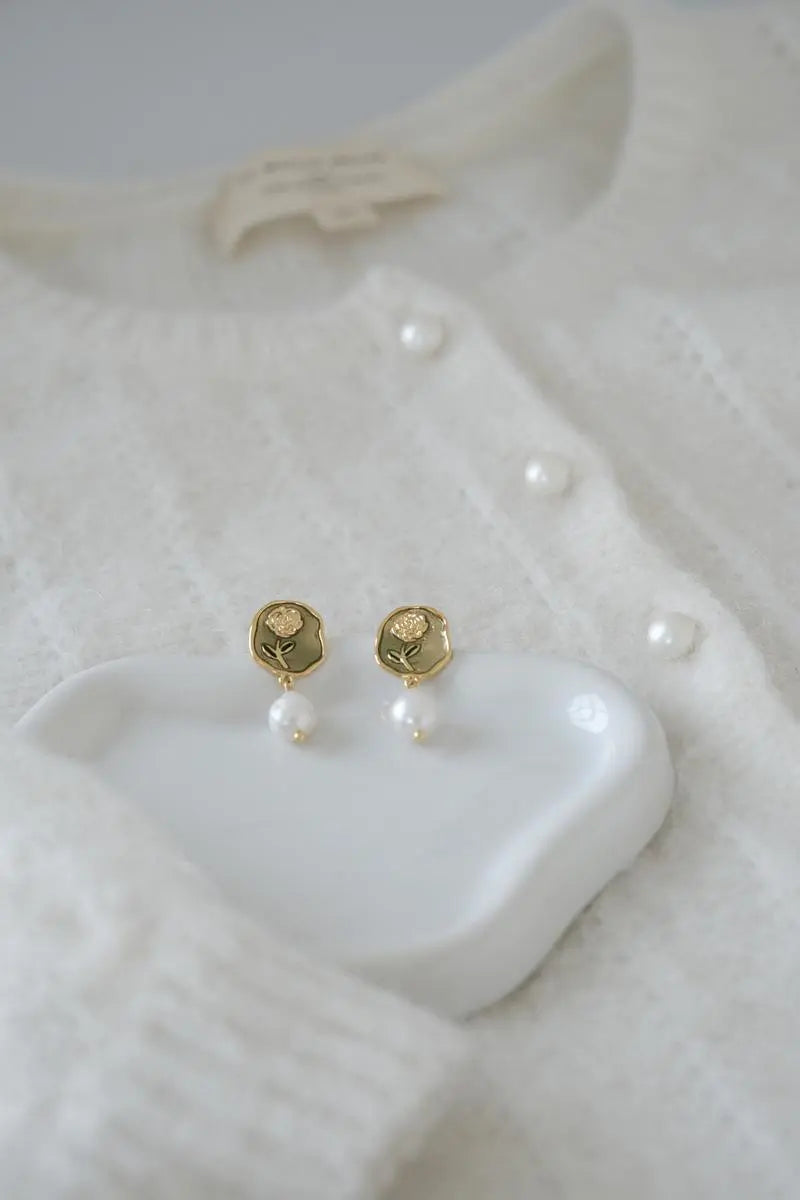 Claire Earrings Osmoon Studio